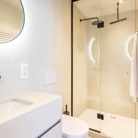 Appartement Renovated In The Heart Of Vibrant Gent
