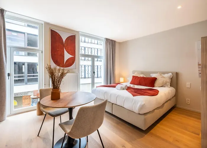 Huswell - Renovated In The Heart Of Vibrant *