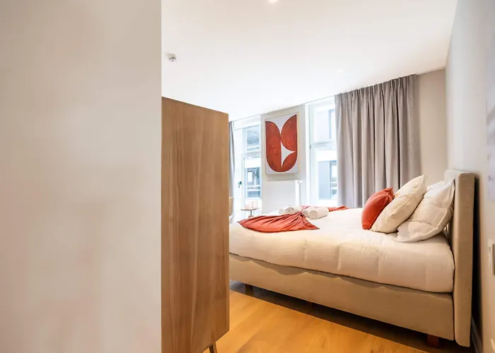 Huswell - Renovated In The Heart Of Vibrant Gent