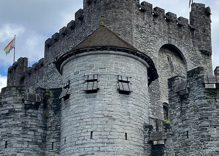 Huswell - Renovated In The Heart Of Vibrant Gante